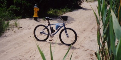 Sand Dragster bicycle in-action-with-towel by bMHR
